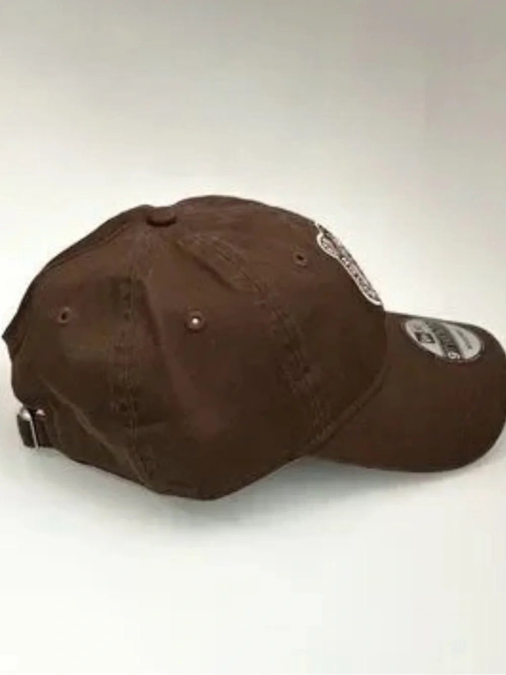 New Era Boston Celtics 9TWENTY Tonal Walnut Brown Strapback Adjustable Hat NWT